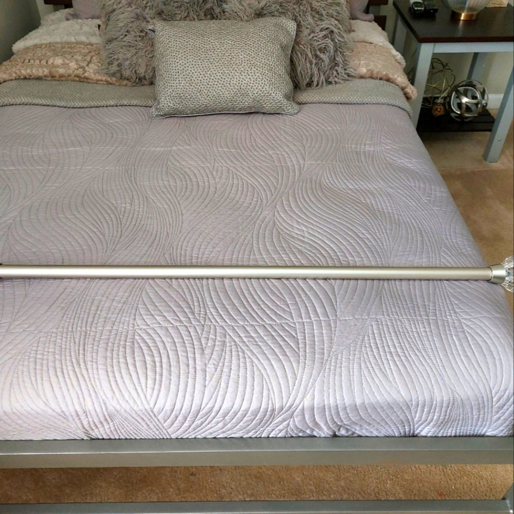 Curtain Rod - Picture 2 of 4
